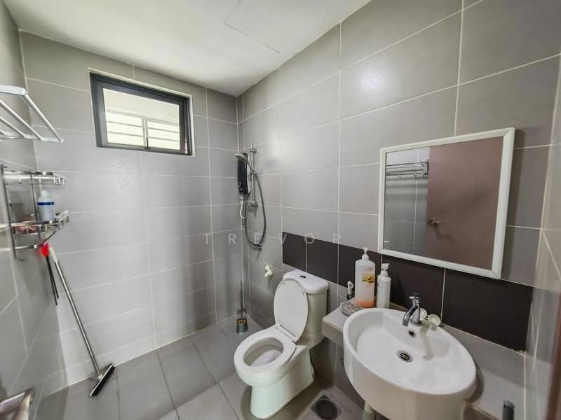 Kediaman Servis untuk Disewa di Amerin Residence - Trevor Chai - Bathroom - PropertyGuru.com.my