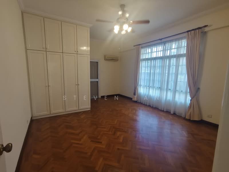 Kondominium untuk Disewa di Regal Villa - Steven Tan - Bedroom - PropertyGuru.com.my