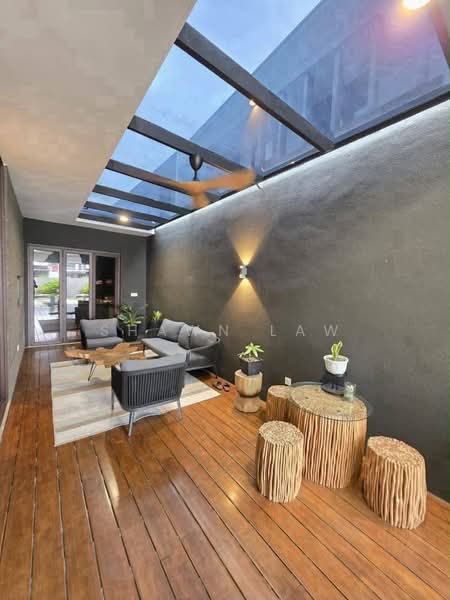 Rumah Berkembar untuk Dijual di Johor Bahru (Johor) - Shawn Law - Living Room - PropertyGuru.com.my