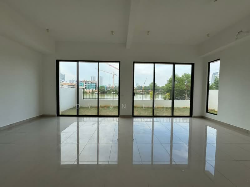 Rumah Berkembar untuk Dijual di Cyber 10 (Cyberjaya) - Dylan Lai - PropertyGuru.com.my