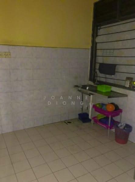 Apartment for Rent at Pangsapuri Lagoon Perdana - Joanne Diong - Kitchen - PropertyGuru.com.my