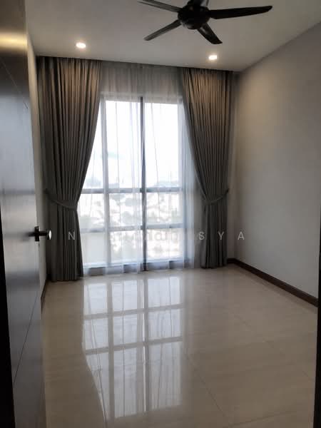 Condominium for Sale at Queens Residences Q1 @ Queens Waterfront - Nur Alisya - Interior - PropertyGuru.com.my