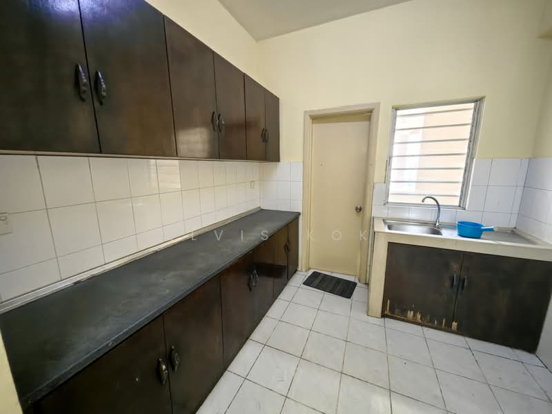 Kondominium untuk Dijual di Seri Maya Condominium - Elvis Kok - Kitchen - PropertyGuru.com.my