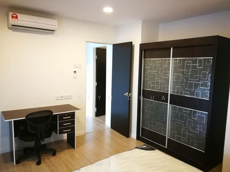 Service Residence for Sale at D'Latour - Jeslyn Chua - Bedroom - PropertyGuru.com.my