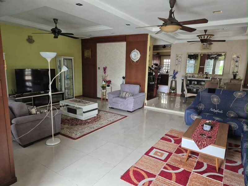 2-storey Terraced House for Sale in Taman Daya (Johor Bahru) - Wallace Ang - Living Room - PropertyGuru.com.my