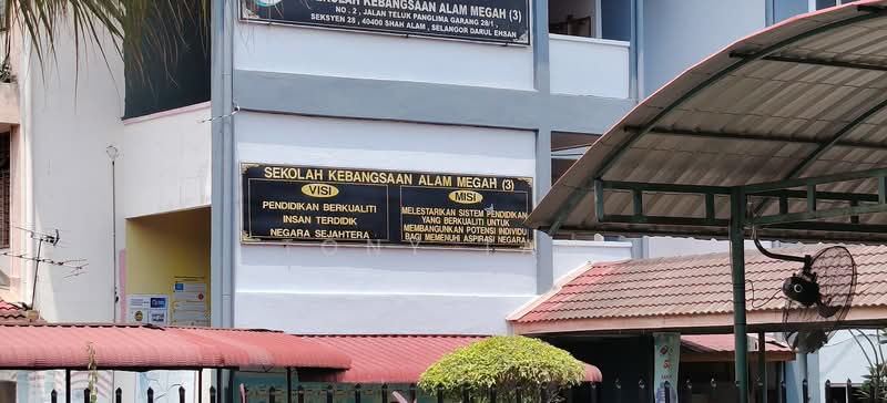 1.5-storey Terraced House for Sale in Seksyen 28 (Shah Alam) - Tony Tan - PropertyGuru.com.my