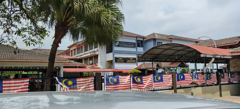 1.5-storey Terraced House for Sale in Seksyen 28 (Shah Alam) - Tony Tan - PropertyGuru.com.my