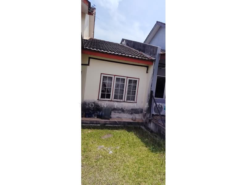 1.5-storey Terraced House for Sale in Seksyen 28 (Shah Alam) - Tony Tan - PropertyGuru.com.my