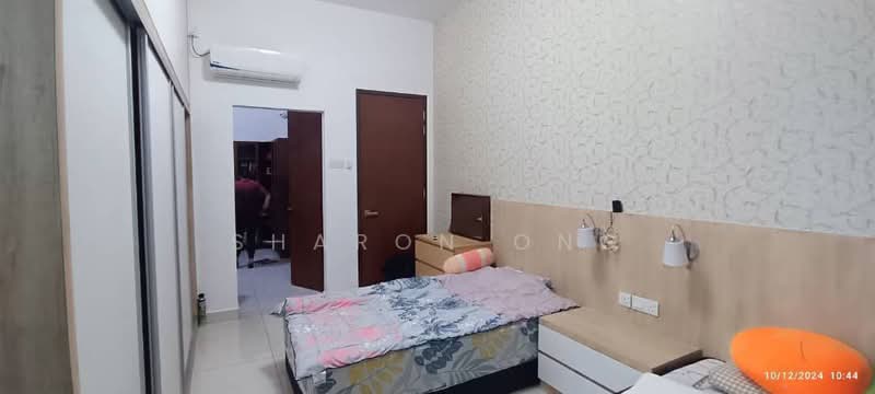 Rumah Berkembar untuk Disewa di Taman Mount Austin (Tebrau) - Sharon Ong - Bedroom - PropertyGuru.com.my