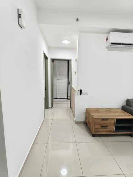 Kediaman Servis untuk Disewa di D'Vine - JK Leong - Corridor - PropertyGuru.com.my