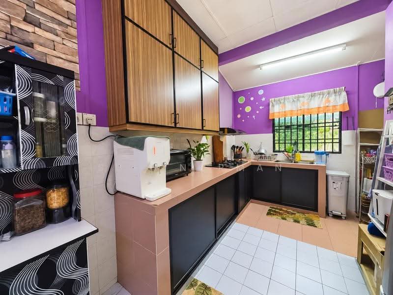 1-storey Terraced House for Sale in Taman Putri Kulai (Kulai) - Sufi Norman - Kitchen - PropertyGuru.com.my