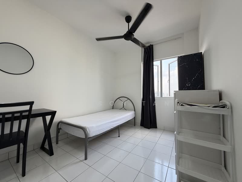 Apartment for Rent at Lily Apartment @ Kuchai Lama - Wilson Tan - Bedroom - PropertyGuru.com.my