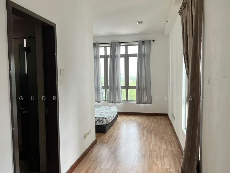 Kondominium untuk Disewa di Shaftsbury Residence - Gudrotullah Ikhwan - Bedroom - PropertyGuru.com.my