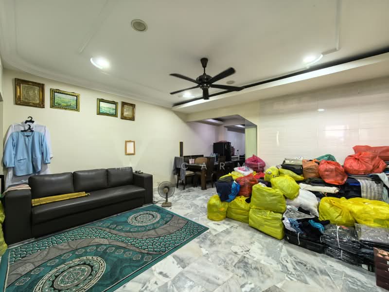 Rumah Teres 2-Tingkat untuk Dijual di Taman Saujana Jati (Klang) - Chia Carmen - PropertyGuru.com.my
