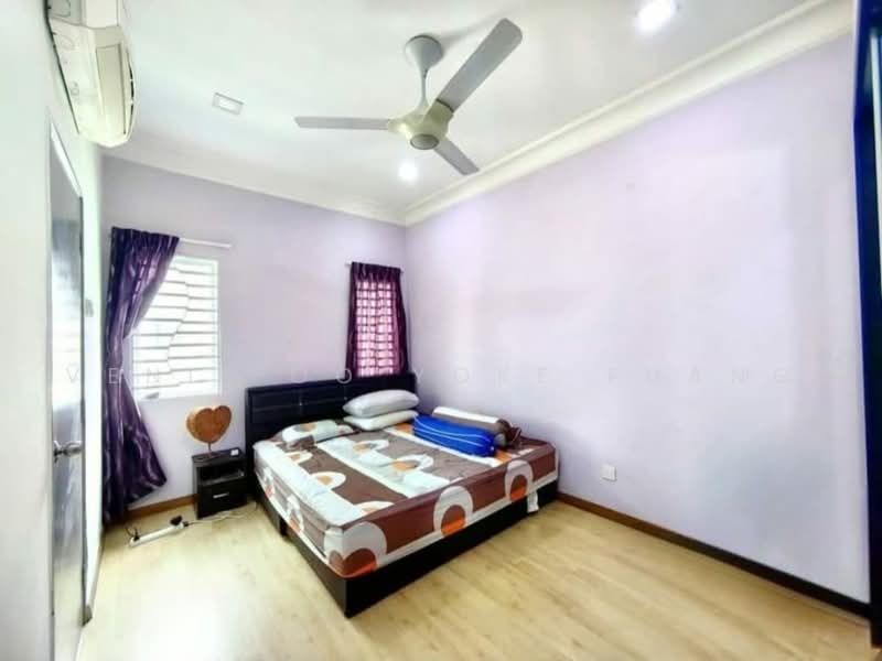 Rumah Teres 2-Tingkat untuk Dijual di Bukit Raja (Selangor) - Veni Foo Yoke Fuang - Bedroom - PropertyGuru.com.my