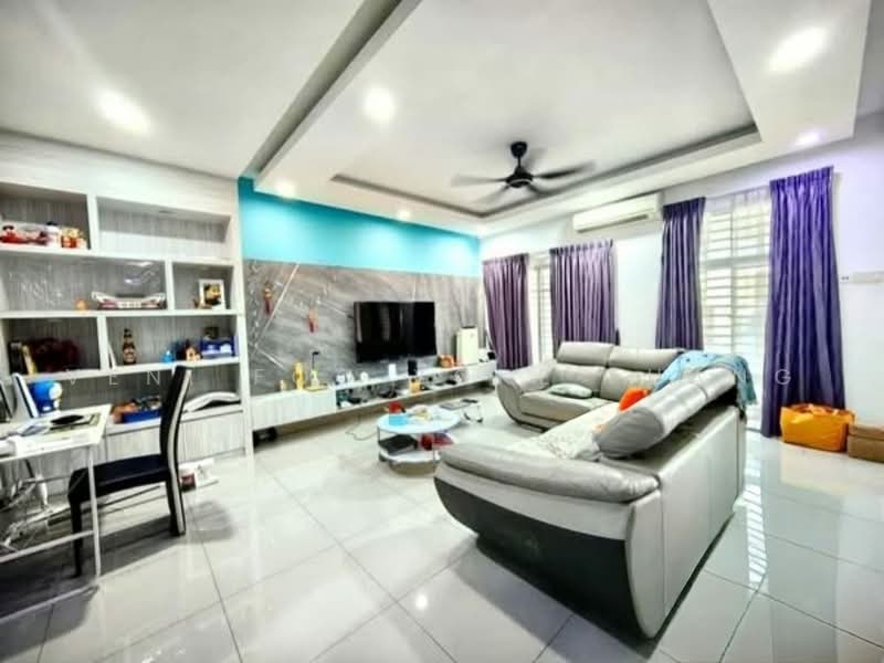Rumah Teres 2-Tingkat untuk Dijual di Bukit Raja (Selangor) - Veni Foo Yoke Fuang - Living Room - PropertyGuru.com.my