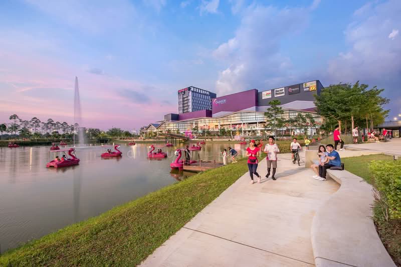 Service Residence for Sale at The Amber Residence @ TwentyFive.7 - Chun Wei - Exterior - PropertyGuru.com.my