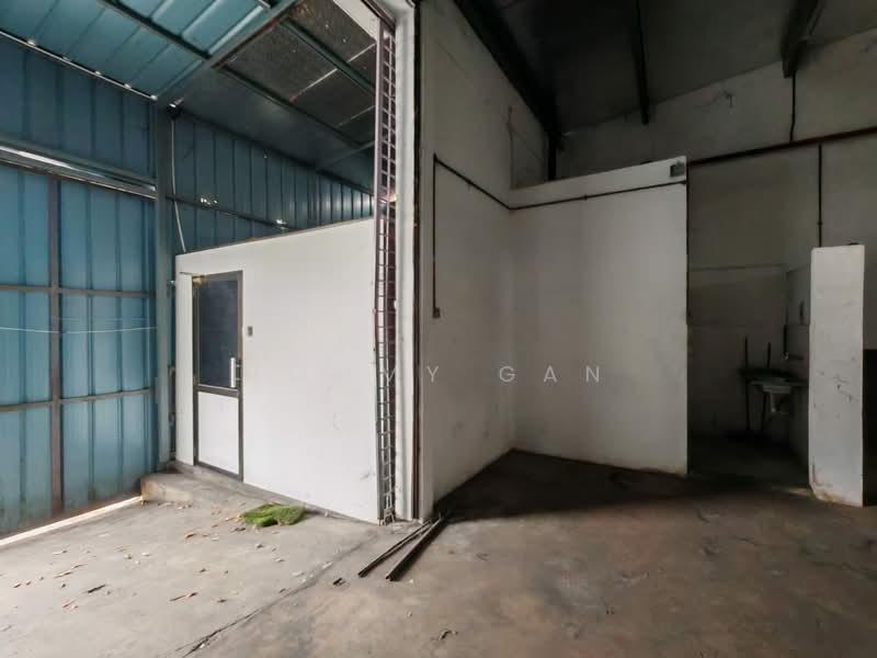 Factory for Rent in Taman Permatang Tinggi (Bukit Mertajam) - Tommy Gan - Interior - PropertyGuru.com.my