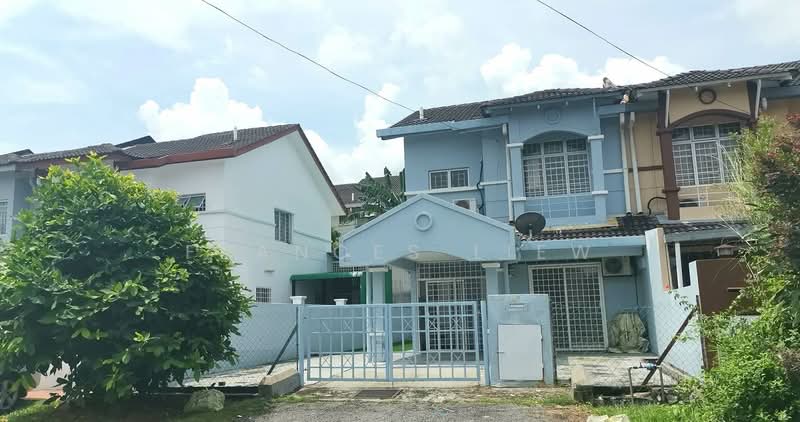 Rumah Teres 2 Tingkat untuk Dijual di Taman Puncak Jalil (Seri Kembangan) - Frances Liew - Exterior - PropertyGuru.com.my