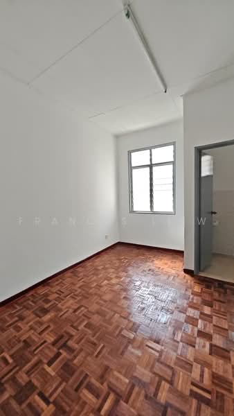 Rumah Teres 2 Tingkat untuk Dijual di Taman Puncak Jalil (Seri Kembangan) - Frances Liew - Interior - PropertyGuru.com.my