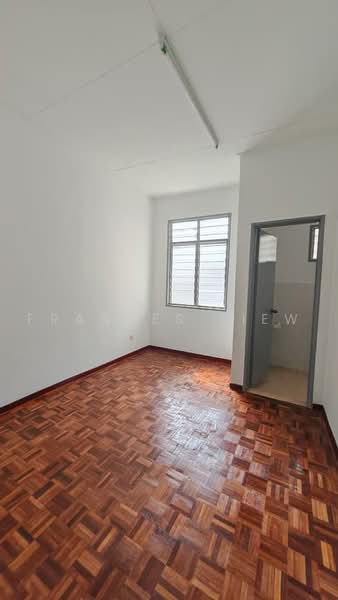 Rumah Teres 2 Tingkat untuk Dijual di Taman Puncak Jalil (Seri Kembangan) - Frances Liew - Interior - PropertyGuru.com.my
