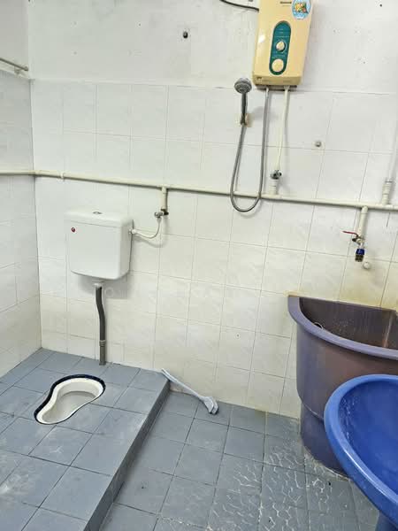 2-storey Terraced House for Rent in Taman Sri Tenang (Bukit Mertajam) - Boon Haw Ooi - Bathroom - PropertyGuru.com.my