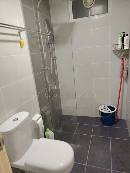 Kondominium untuk Dijual di Arena Residence - Simon Ooi - Bathroom - PropertyGuru.com.my