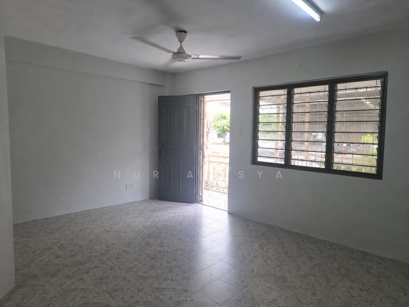 Apartment for Sale at Perdana Villa - Nur Alisya - Living Room - PropertyGuru.com.my