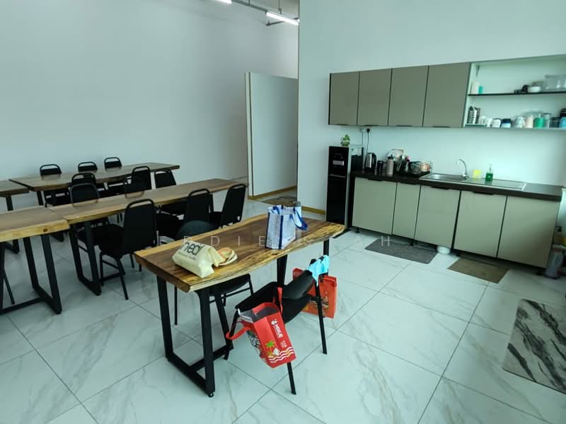 Shop / Office for Rent in Chan Sow Lin (Cheras) - Eddie Seah - Kitchen - PropertyGuru.com.my