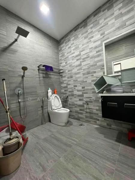 1-storey Terraced House for Sale in Teluk Pulai (Klang) - Daniel Kok - Bathroom - PropertyGuru.com.my