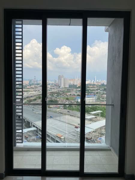 Kediaman Servis untuk Dijual di United Point (Residensi Berpadu) - Alex Yap - View - PropertyGuru.com.my