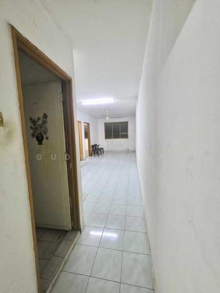Apartment for Sale at Sri Penara - Gudrotullah Ikhwan - Corridor - PropertyGuru.com.my