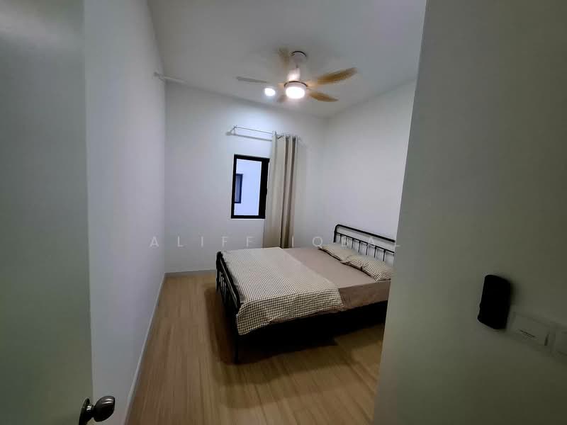Rumah Teres 2-Tingkat untuk Disewa di Bandar Gamuda Cove (Dengkil) - Aliff Iqbal - Bedroom - PropertyGuru.com.my