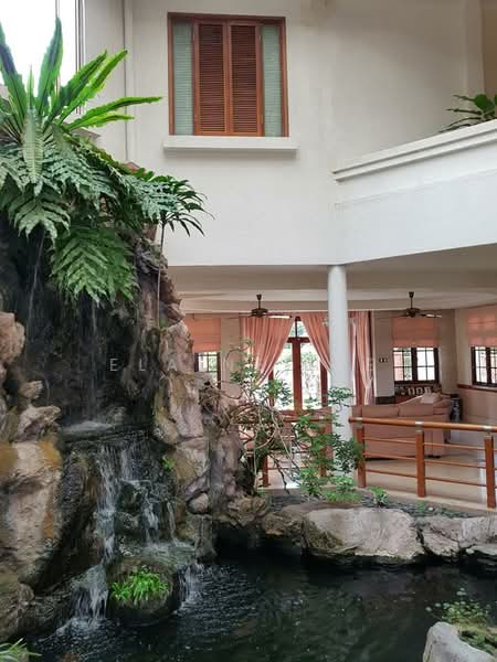 Bungalow House untuk Dijual di Bukit Gasing (Petaling Jaya) - Elaine Lee - Living Room - PropertyGuru.com.my