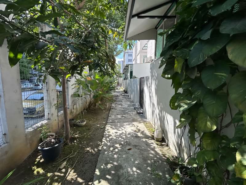 3-storey Terraced House for Sale in Taman Subang Mas (Subang Jaya) - Aliff Iqbal - Exterior - PropertyGuru.com.my