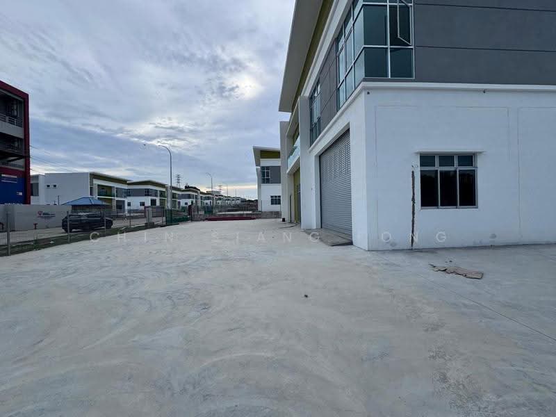 Semi-D Factory for Rent in Ayer Keroh (Melaka) - Chin Siang Fong - Exterior - PropertyGuru.com.my
