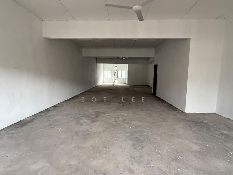 Shop / Office for Sale in Taman Putri (Kulai) - Zoe Lee - PropertyGuru.com.my