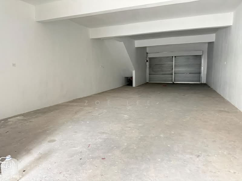Shop / Office for Sale in Taman Putri (Kulai) - Zoe Lee - PropertyGuru.com.my