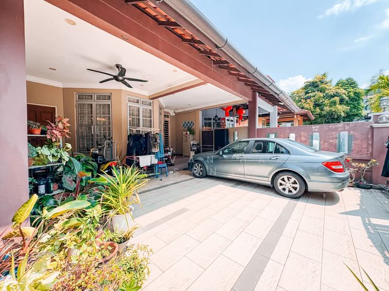 2-storey Terraced House for Sale in Alam Damai (Cheras) - Keasavan Hari Krishnan - Exterior - PropertyGuru.com.my