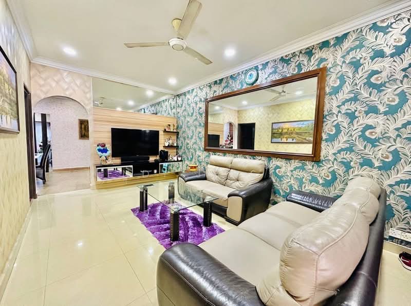1-storey Terraced House for Sale in Shah Alam (Selangor) - Cindy Jessica - Living Room - PropertyGuru.com.my