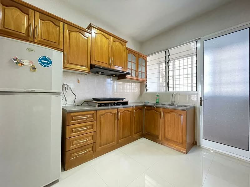 Kondominium untuk Disewa di Gurney Park Condominium - Declan Ng - Kitchen - PropertyGuru.com.my