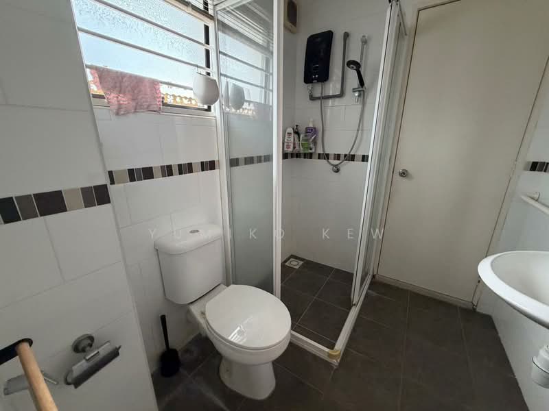 Rumah Teres 2-Tingkat untuk Dijual di Taman Cheras Vista (Cheras) - Yumiko Kew - Bathroom - PropertyGuru.com.my