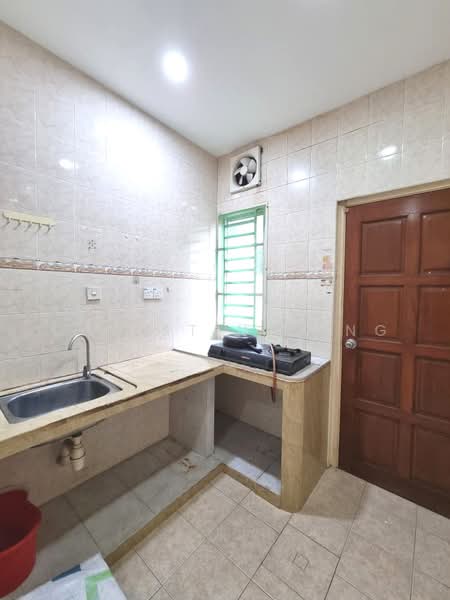 1-storey Terraced House for Rent in Taman JP Perdana (Johor Bahru) - Christina Ang - Kitchen - PropertyGuru.com.my
