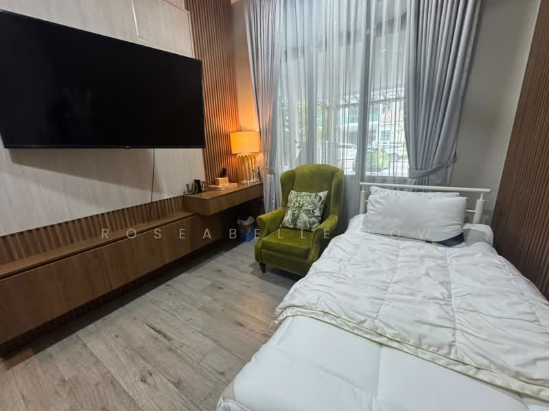 3-storey Terraced House for Rent in Bandar Nusaputra (Puchong) - Roseabelle Low - Bedroom - PropertyGuru.com.my