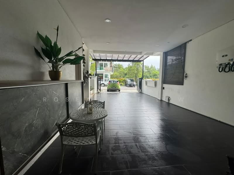 3-storey Terraced House for Rent in Bandar Nusaputra (Puchong) - Roseabelle Low - Exterior - PropertyGuru.com.my