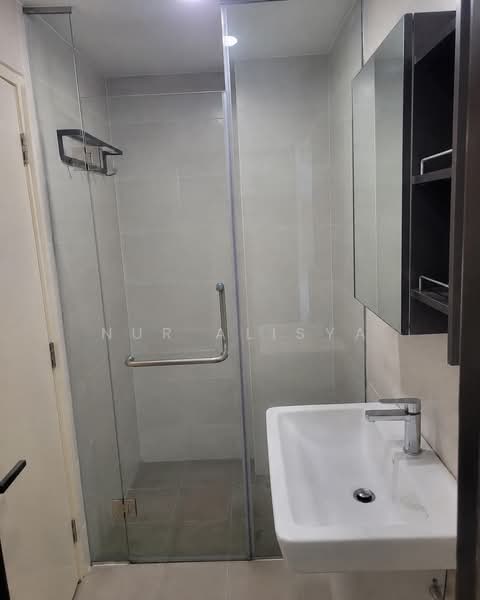 Kediaman Servis untuk Disewa di Parc 3 - Nur Alisya - Bathroom - PropertyGuru.com.my