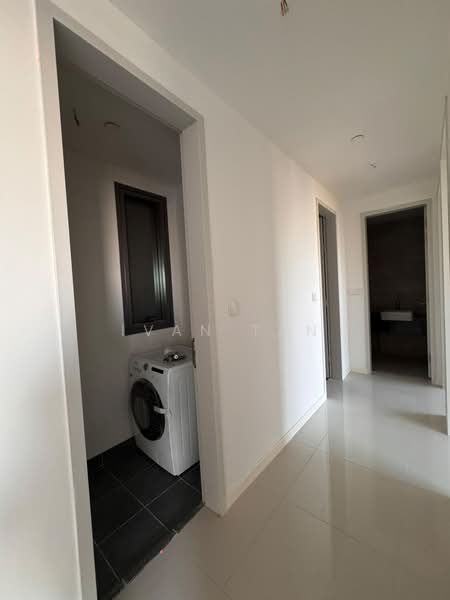Kediaman Servis untuk Dijual di Edelweiss @ Tropicana Gardens - Ivan Tan - Interior - PropertyGuru.com.my