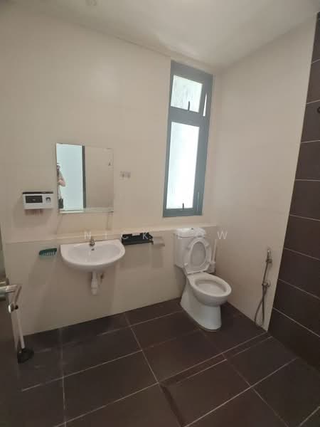 Service Residence for Rent at 8Scape Residence @ Sutera - Nick Low - Bathroom - PropertyGuru.com.my