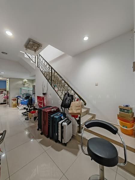Rumah Teres 1.5-Tingkat untuk Dijual di Taman Gembira (Jalan Klang Lama (Old Klang Road)) - Keasavan Hari Krishnan - Interior - PropertyGuru.com.my