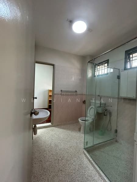 2-storey Terraced House for Rent in Taman Mount Austin (Tebrau) - Wei Jian Tan - Bathroom - PropertyGuru.com.my